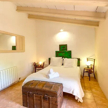 Апартаменты Holiday Veinat De Bavia - 3 *